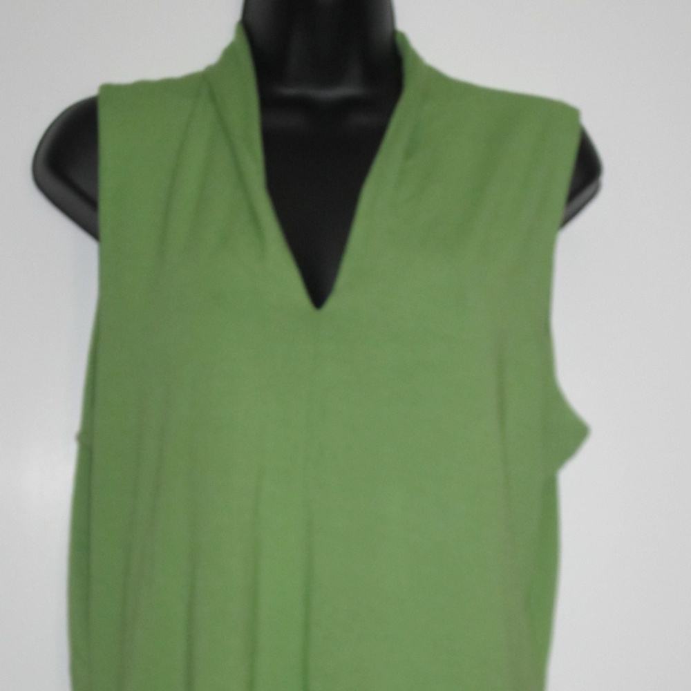 Talbots extra large sleeveless green v-neck blouse